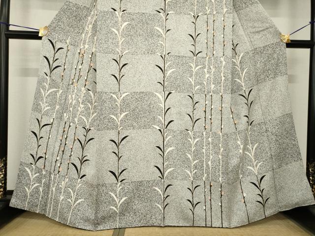 平和屋着物●訪問着　草花文　黒地　金彩　正絹　逸品　AABH7051ck
