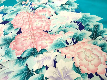 平和屋着物●豪華振袖　駒刺繍　草花文　暈し染め　銀彩　正絹　逸品　AABH7058ck