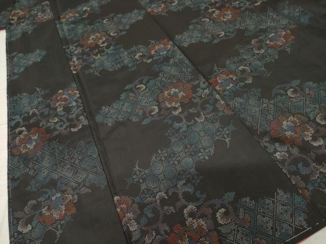 平和屋着物●本場大島紬　カタス7マルキ　霞花唐草文　正絹　逸品　AABH7069ck