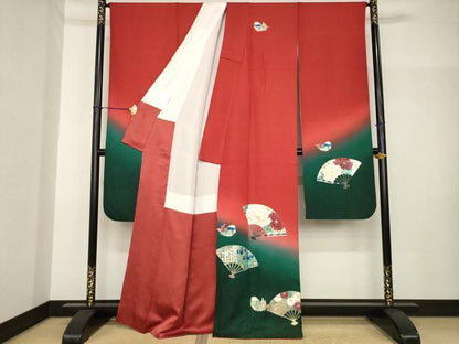 平和屋着物●豪華振袖　扇面鴛鴦花文　暈し染め　金彩　金通し地　正絹　逸品　AABH7078ck