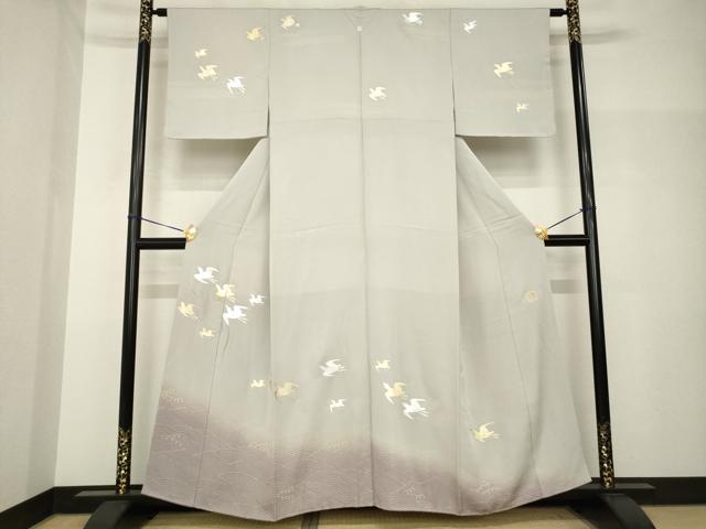 平和屋着物●岩井半四郎　歌舞伎役者 日本舞踊家　訪問着　飛鳥文　暈し染め　金銀彩　正絹　逸品　AABH7117ck