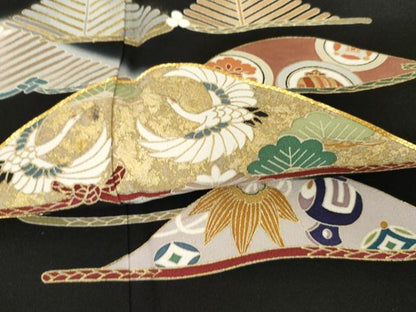 平和屋着物●創業460年・千總　黒留袖　駒刺繍　双鶴吉祥松文　金彩　正絹　逸品　AABH7139cs
