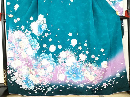 平和屋着物●豪華振袖　刺繍　草花文　薔薇　暈し染め　金彩　正絹　逸品　AABH7143cs