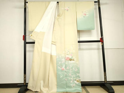 平和屋着物●訪問着　地紙花蝶芝文　暈し染め　金彩　正絹　逸品　AABH7180cs