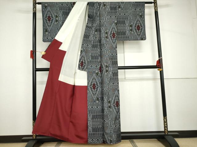 平和屋着物●本場大島紬　割り込み絣　花菱文　正絹　逸品　AABH7223cs