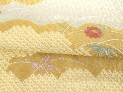 平和屋着物●訪問着　絞り　刺繍　雲取り芝花文　金彩　正絹　逸品　AABH7236cs