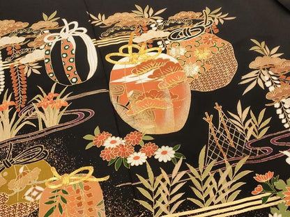 平和屋着物■豪華黒留袖 駒刺繍 陶器花松文 仮絵羽 正絹 逸品 未使用 AABH7345st