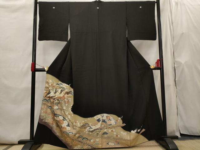 平和屋着物■豪華黒留袖　駒刺繍　扇面飛鶴花文　暈し染め　金彩　正絹　逸品　AABH7399st