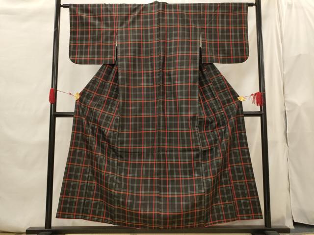 平和屋着物■本場縞大島紬　格子　正絹　逸品　AABH7413st