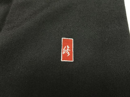 平和屋着物■豪華黒留袖　作家物　鴛鴦飛鶴花松文　暈し染め　金彩　正絹　逸品　AABH7509oa