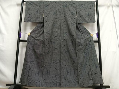平和屋着物■本場大島紬　7マルキ　枝葉文　正絹　逸品　AABH7521oa