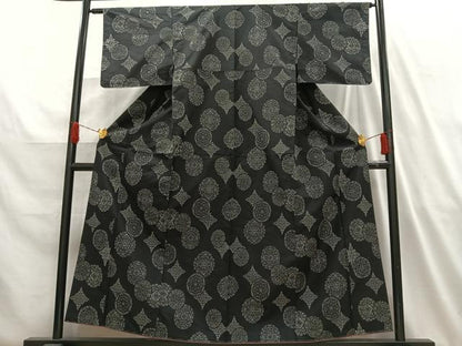 平和屋着物■上質な紬 飾花文 黒地 正絹 逸品 未使用 AABH7582oa