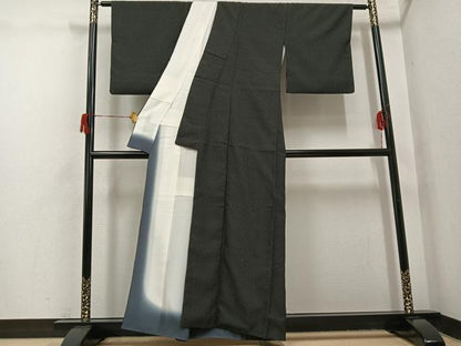 平和屋着物●お召　十字絣　黒地　正絹　逸品　AABH8253ph