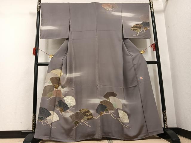 平和屋着物●訪問着　友禅　西村吉右衛門　駒刺繍　扇面草花文　暈し染め　金彩　正絹　逸品　未使用　AABH8265ph