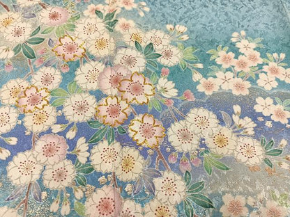 平和屋着物●豪華振袖　駒刺繍　桜　暈し染め　銀彩　金通し地　正絹　逸品　AABH8276ph