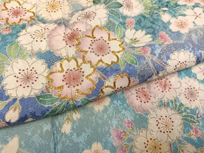 平和屋着物●豪華振袖　駒刺繍　桜　暈し染め　銀彩　金通し地　正絹　逸品　AABH8276ph