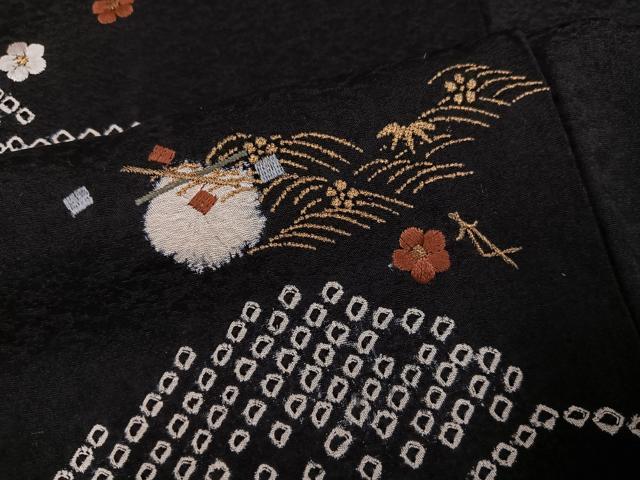 平和屋着物●訪問着　絞り　刺繍　草花文　黒地　金彩　正絹　逸品　AABH8299ph