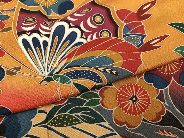 平和屋着物●豪華振袖　紅型　草花舞蝶文　暈し染め　正絹　逸品　AABH8300ph