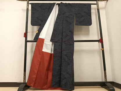 平和屋着物●本場結城紬　重要無形文化財　100亀甲　草花文　正絹　逸品　未使用　AABH8313ph