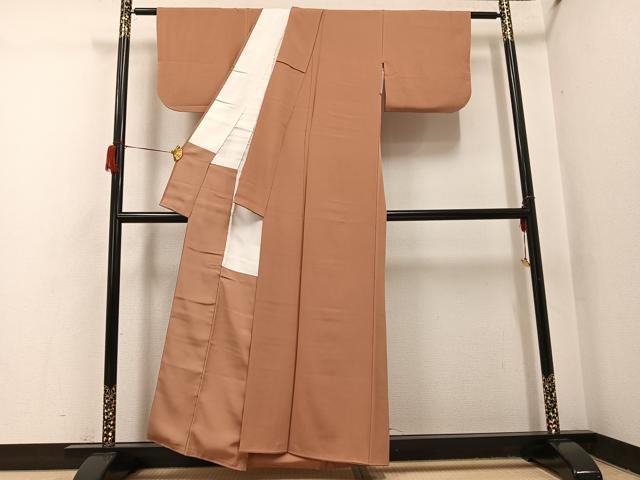 平和屋着物●上質な色無地　駱駝色　正絹　逸品　AABH8326ph 平和屋着物○上質な色無地 駱駝色 正絹 逸品 AABH8326ph