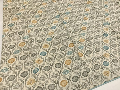 平和屋着物●上質な小紋　型染め　丁字　立涌花文　鬼しぼ縮緬　三越扱い　正絹　逸品　AABH8343ph