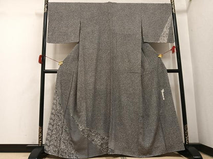 平和屋着物●二代目 川村久太郎　訪問着　草花文　たたき染め　黒地　正絹　逸品　未使用　AABH8350ph