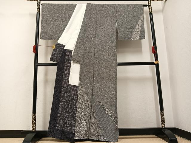 平和屋着物●二代目 川村久太郎　訪問着　草花文　たたき染め　黒地　正絹　逸品　未使用　AABH8350ph