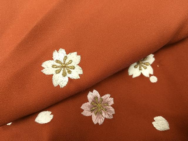 平和屋着物●女性　行灯袴　刺繍　舞桜文　暈し染め　洗える着物　AABH8370ph