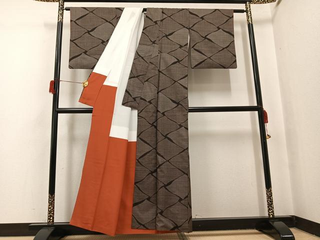 平和屋着物●本場大島紬　一元絣　色紙文　正絹　逸品　AABH8380ph