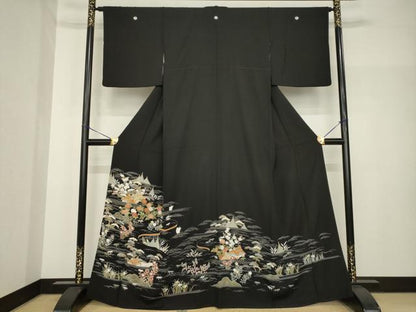 平和屋着物●豪華黒留袖　友禅　駒刺繍　風景花文　正絹　逸品　AABH8412ck