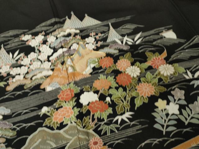 平和屋着物●豪華黒留袖　友禅　駒刺繍　風景花文　正絹　逸品　AABH8412ck 平和屋着物○豪華黒留袖 友禅 駒刺繍 風景花文 正絹 逸品 AABH8412ck
