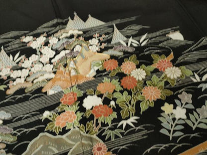 平和屋着物●豪華黒留袖　友禅　駒刺繍　風景花文　正絹　逸品　AABH8412ck