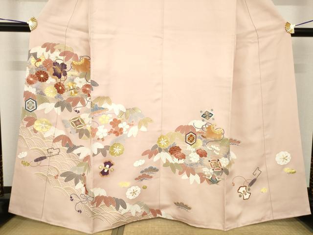 平和屋着物●創業460年・千總　色留袖　駒刺繍　宝尽くし　金彩　正絹　逸品　AABH8416ck