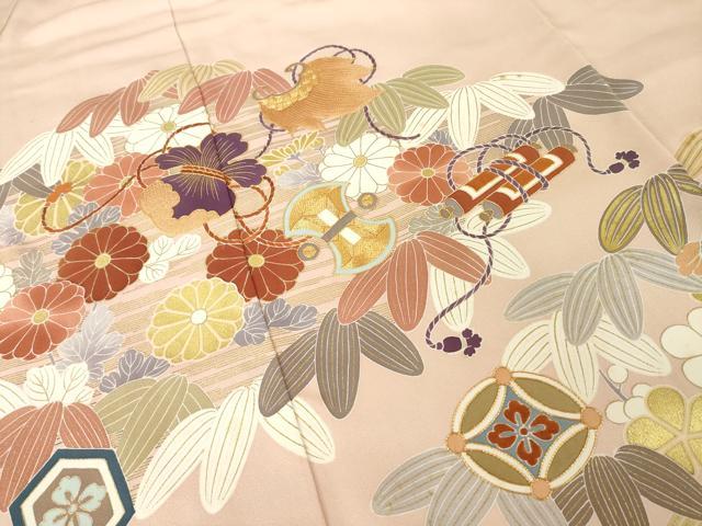 平和屋着物●創業460年・千總　色留袖　駒刺繍　宝尽くし　金彩　正絹　逸品　AABH8416ck