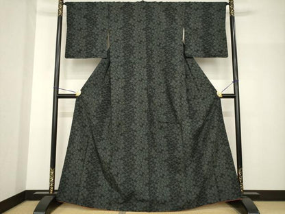平和屋着物●結城紬　100亀甲　花尽くし間道　正絹　逸品　AABH8435ck