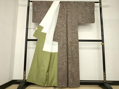 平和屋着物●本場大島紬　カタス9マルキ　花唐草文　正絹　逸品　AABH8454ck