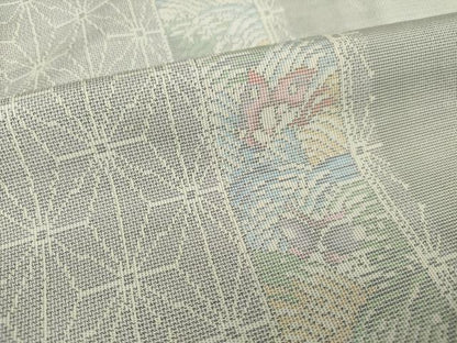 平和屋着物●本場大島紬　白大島　カタス9マルキ　舞蝶間道　正絹　逸品　AABH8466ck