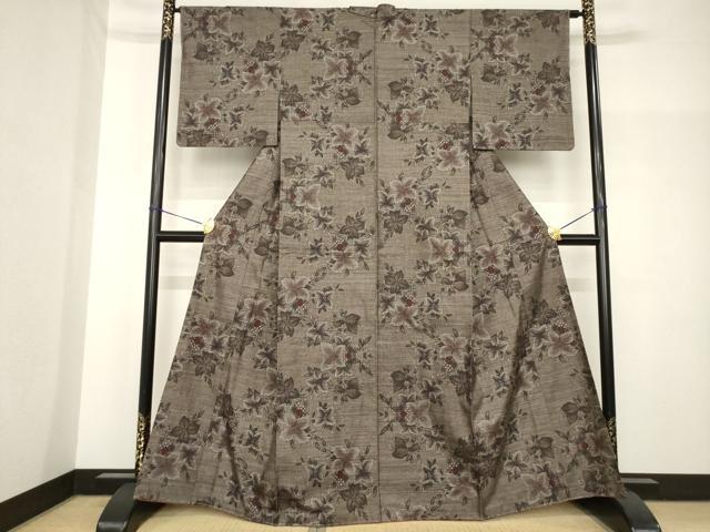 平和屋着物●本場大島紬　カタス9マルキ　花蔦草文　正絹　逸品　AABH8467ck