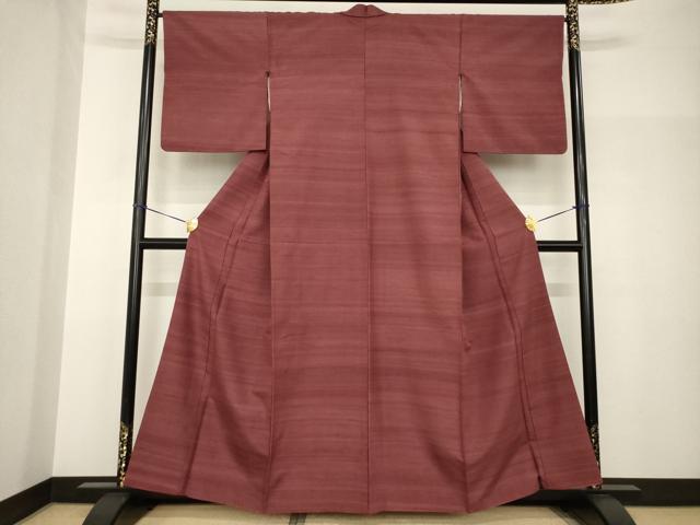 平和屋着物●上質な紬　色無地　葡萄茶色　正絹　逸品　AABH8476ck 平和屋着物○上質な紬 色無地 葡萄茶色 正絹 逸品 AABH8476ck