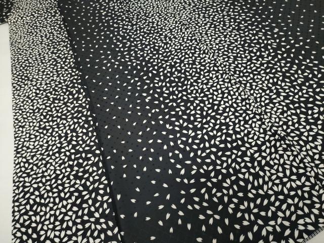 平和屋着物●上質な小紋　桜間道　黒地　正絹　逸品　AABH8478ck