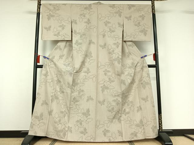 平和屋着物▽結城紬　単衣　100亀甲　舞蝶文　正絹　逸品　AABH8547jh