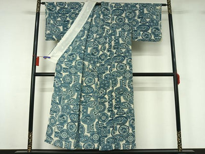 平和屋着物▽上質な小紋　単衣　藍　型染め　陶器花文　鬼しぼ縮緬　正絹　逸品　AABH8621jh