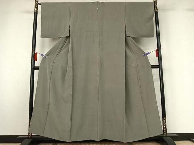 平和屋着物▽上質な色無地　単衣　利休鼠色　鬼しぼ縮緬　正絹　逸品　AABH8637jh 平和屋着物▽上質な色無地 単衣 利休鼠色 鬼しぼ縮緬 正絹