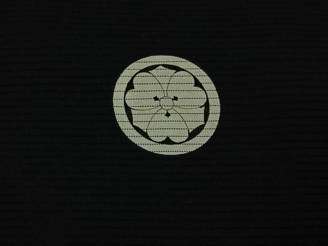 平和屋着物▽男性　黒紋付　羽織　暗黒色　正絹　逸品　AABH8674jh 水着/浴衣 平和屋着物▽男性 黒紋付 羽織 暗黒色 正絹 逸品 AABH8674jh