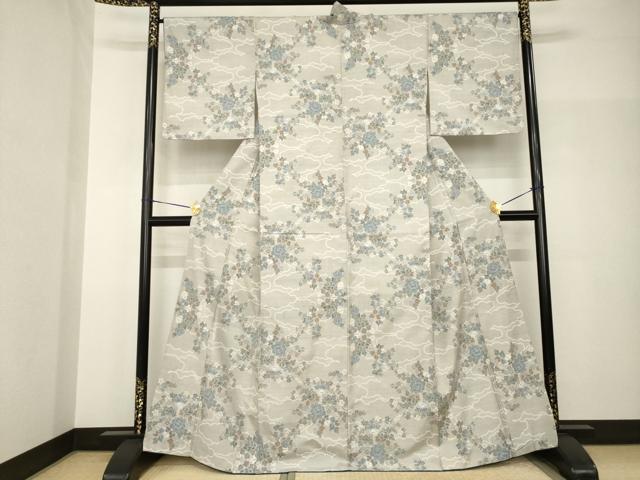 平和屋着物●本場大島紬　白大島　カタス9マルキ　総絣　雲重ね花文　正絹　逸品　AABH8777ck
