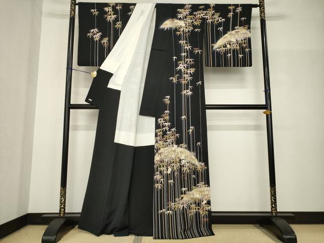 平和屋着物●訪問着　竹屋町刺繍　笹竹梅文　黒地　金彩　三越扱い　正絹　逸品　AABH8795ck