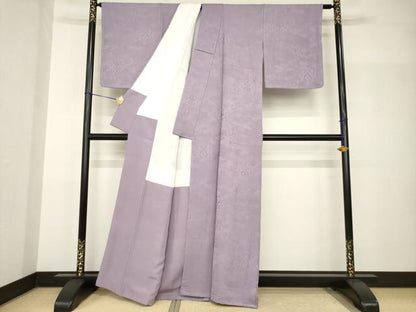 平和屋着物●上質な色無地　流水花唐草地紋　葡萄鼠色　正絹　逸品　未使用　AABH8807ck