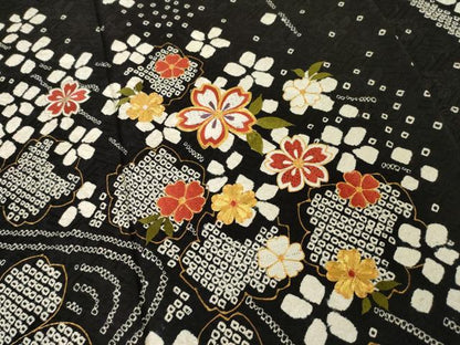 平和屋着物●豪華振袖　駒刺繍　絞り　夜桜　黒地　金彩　正絹　逸品　AABH8810ck