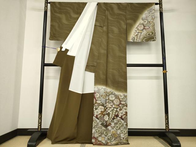 平和屋着物●訪問着　辻が花　流水花文　暈し染め　金彩　銀通し地　正絹　逸品　AABH8820ck
