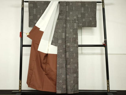 平和屋着物●本場大島紬　カタス9マルキ　吉祥色紙重ね文　正絹　逸品　未使用　AABH8865cs